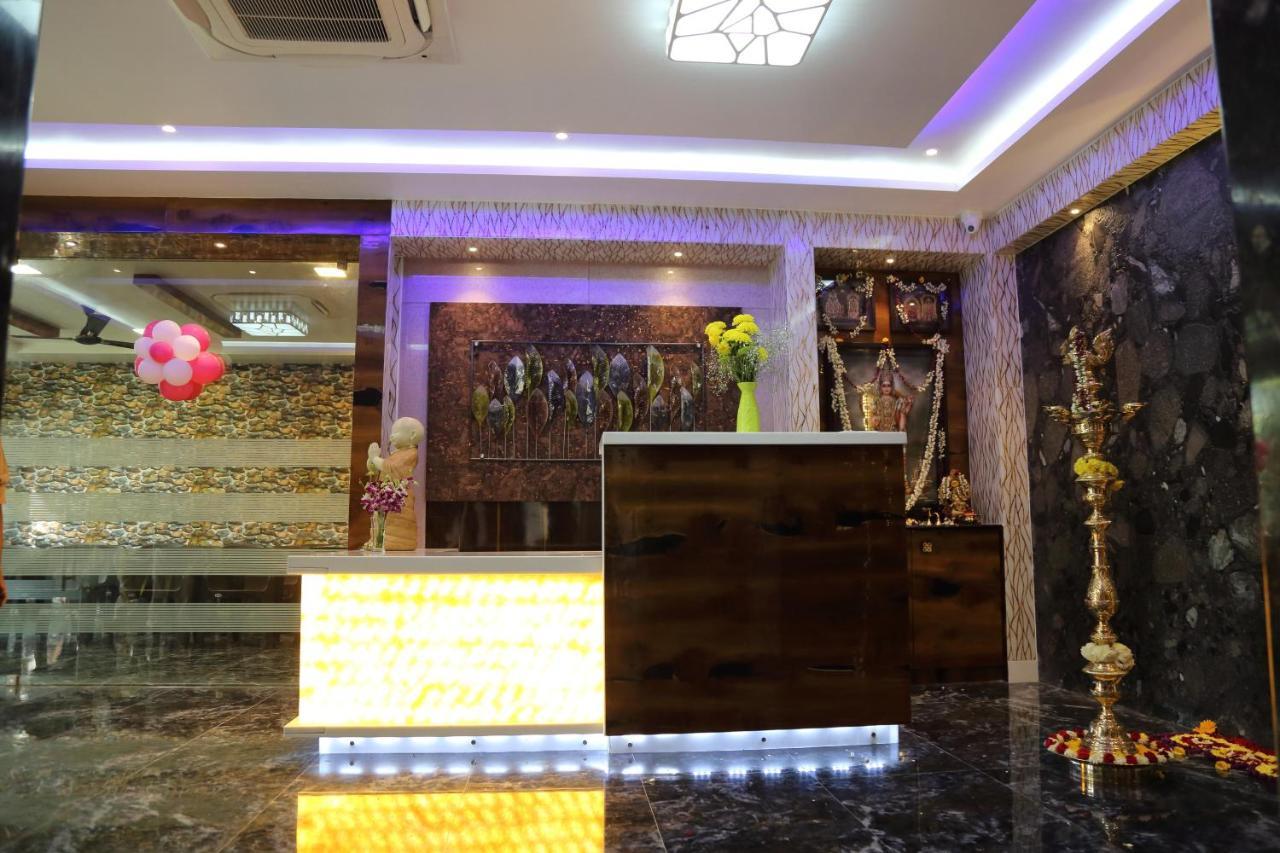 Hôtel Vedha Residency à Tiruvannāmalai Extérieur photo